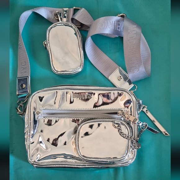 Metallic Silver Crossbody Bag with Pouch - Picture 1 of 8